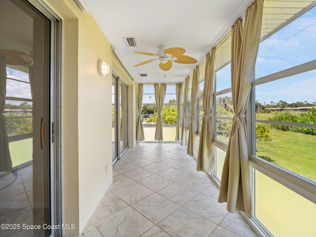 107 Springlake Court, Vero Beach, FL 32962