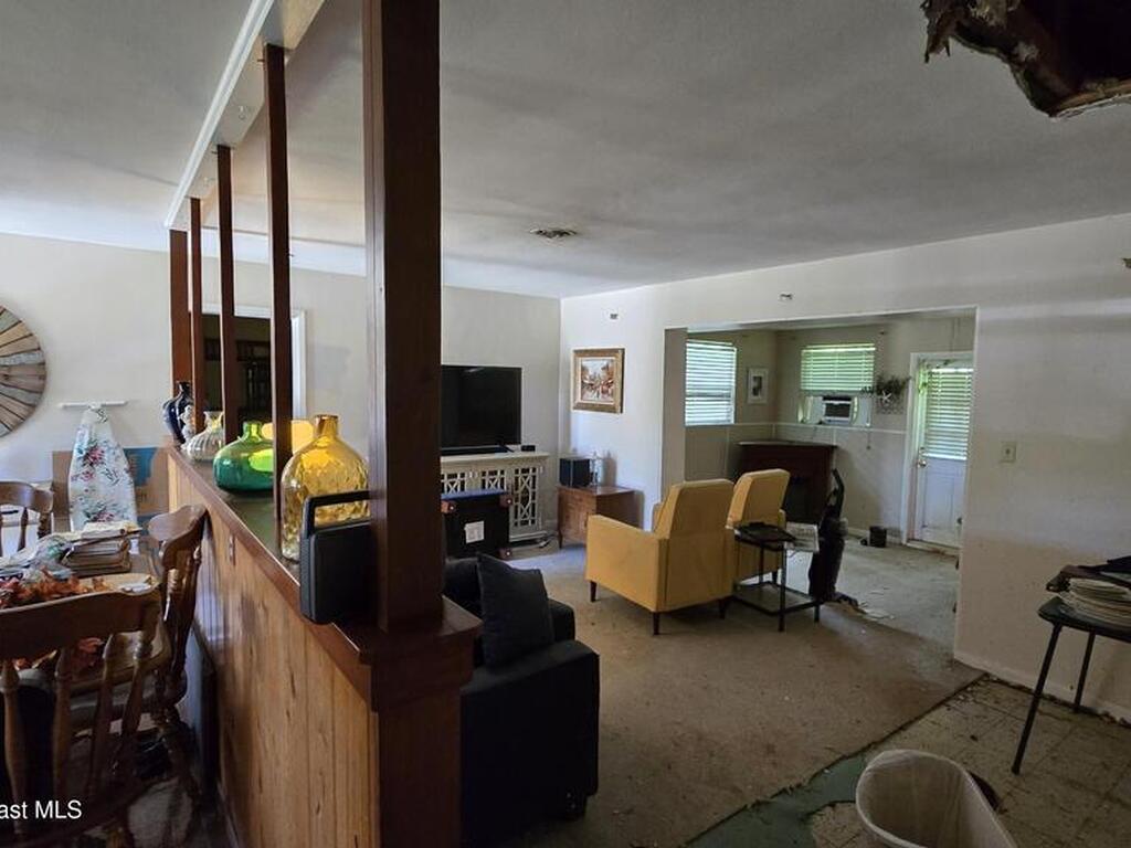 2004 Tyler Avenue, Melbourne, FL 32935