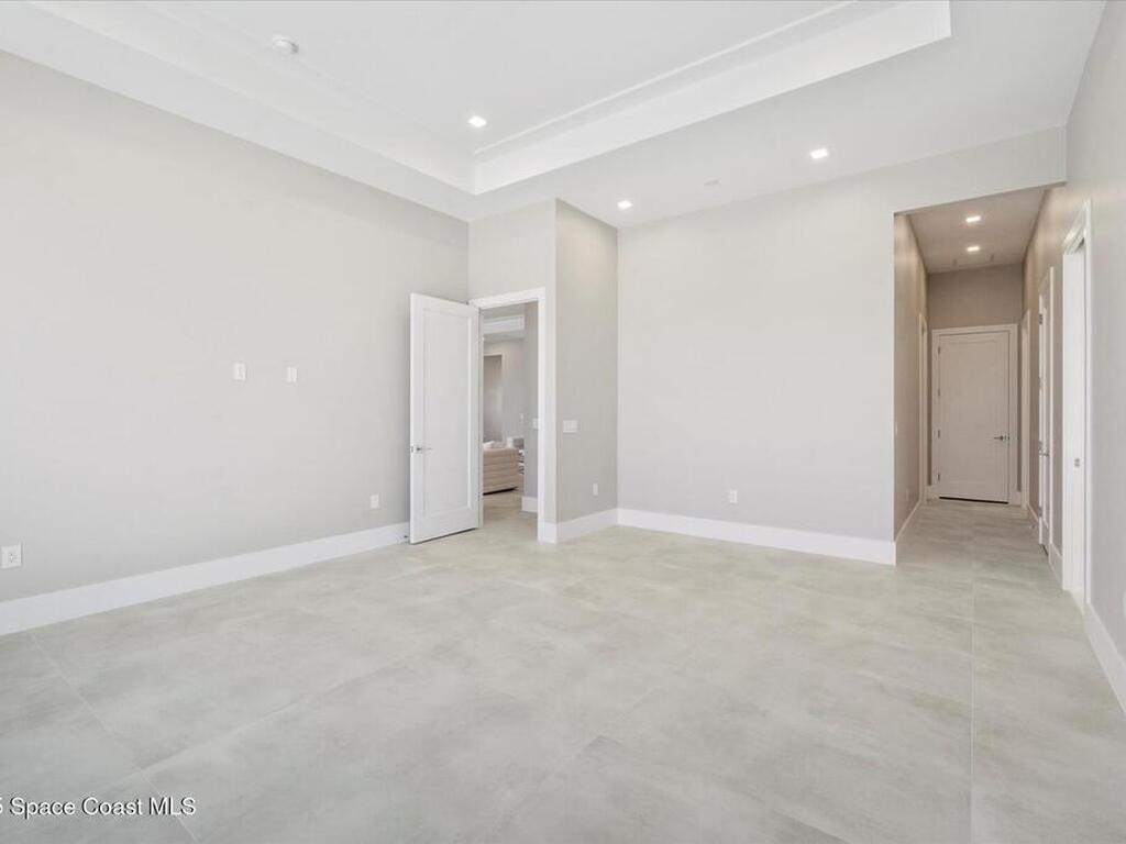 1806 Mooringline Drive, Vero Beach, FL 32963