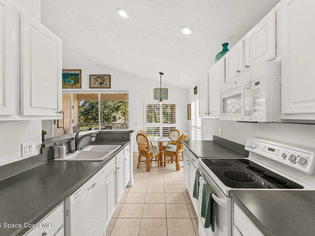 400 Trotter Lane, Suntree, FL 32940