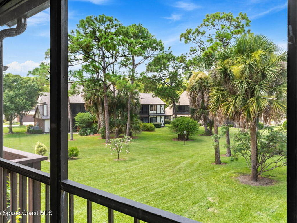 604 Greenwood Manor Circle, West Melbourne, FL 32904