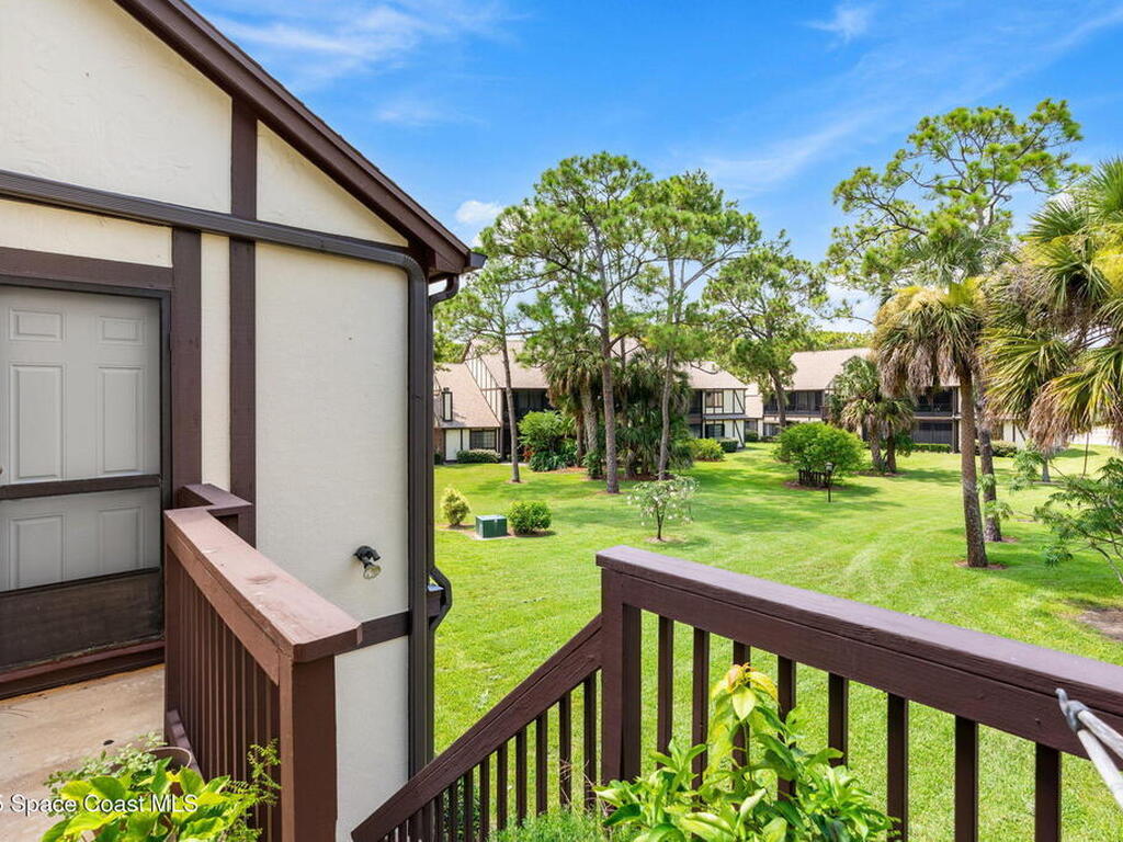 604 Greenwood Manor Circle, West Melbourne, FL 32904