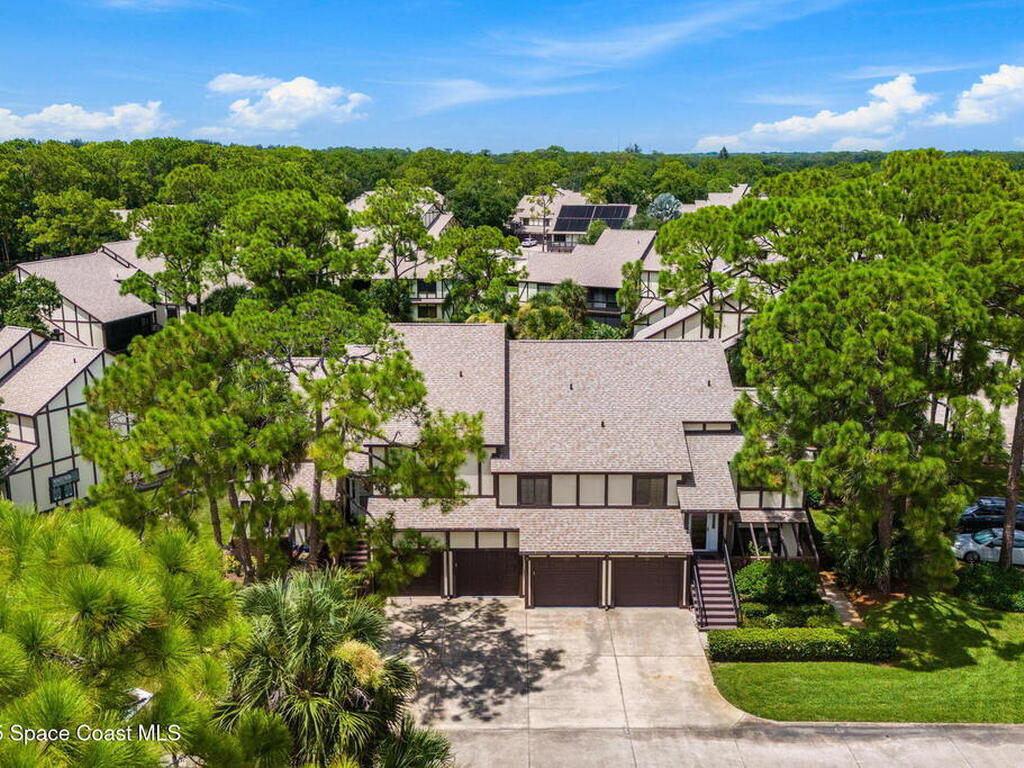 604 Greenwood Manor Circle, West Melbourne, FL 32904