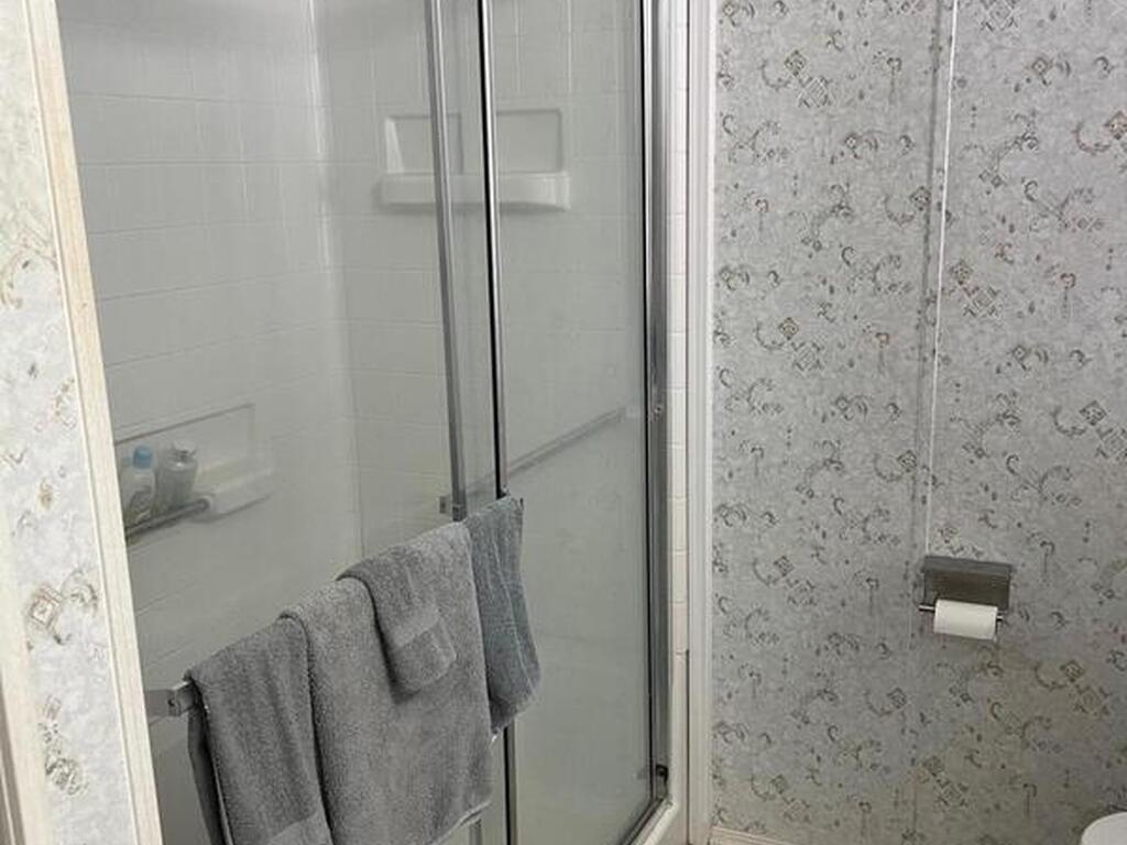 835 Vireo Drive, Barefoot Bay, FL 32976