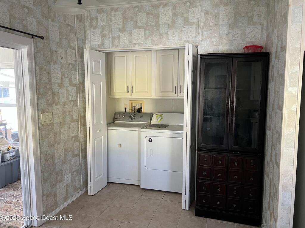 835 Vireo Drive, Barefoot Bay, FL 32976