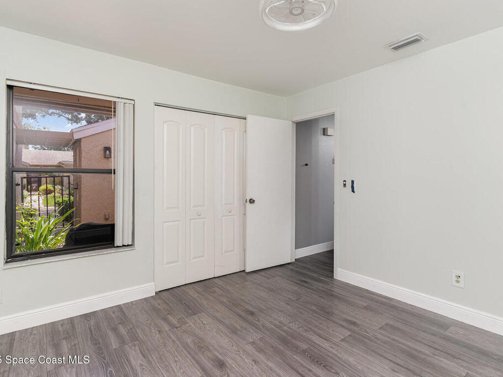 1040 Abada Court, Palm Bay, FL 32905