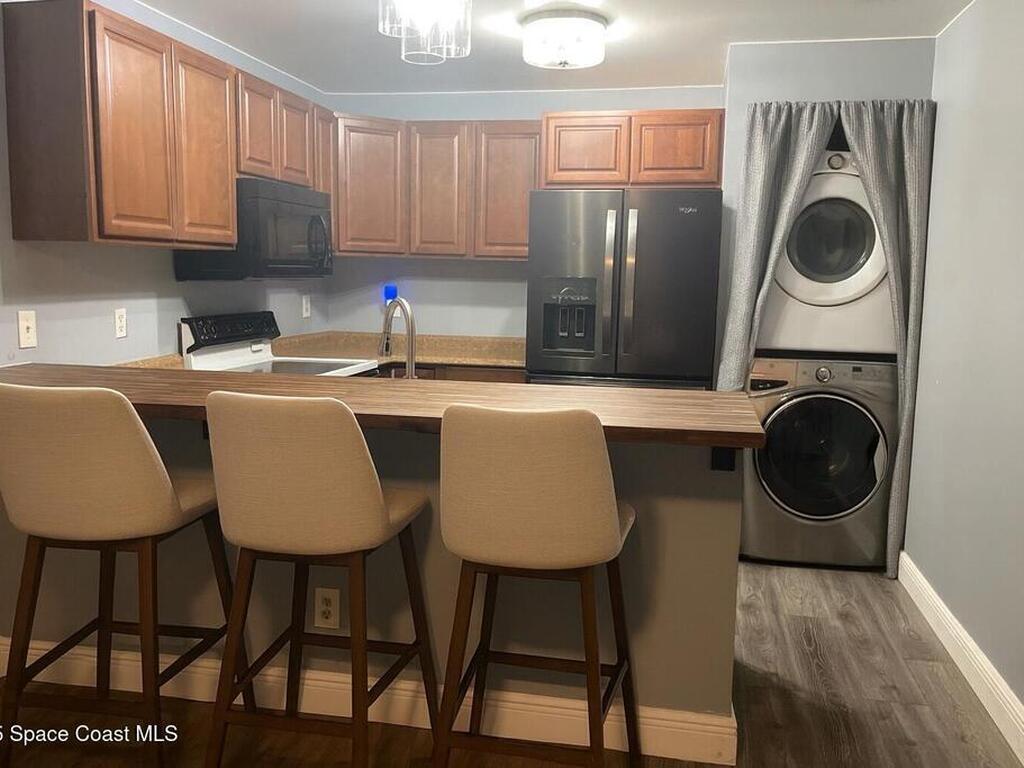 1040 Abada Court, Palm Bay, FL 32905