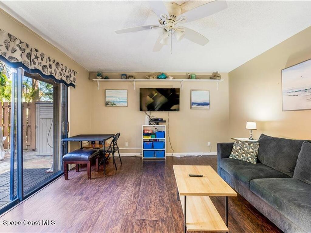 2115 Vista Oaks Circle, Palm Bay, FL 32905