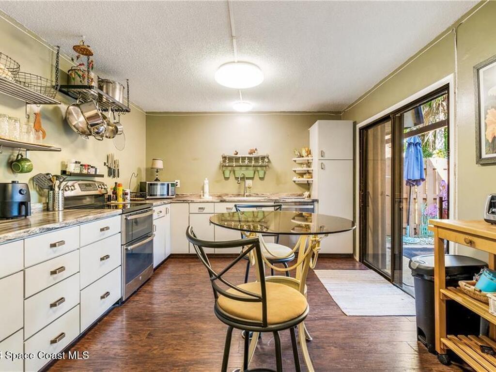 2115 Vista Oaks Circle, Palm Bay, FL 32905