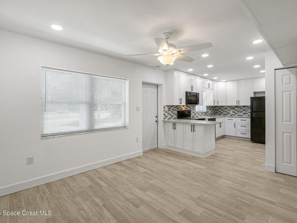 2364 Pineapple Avenue, Melbourne, FL 32935