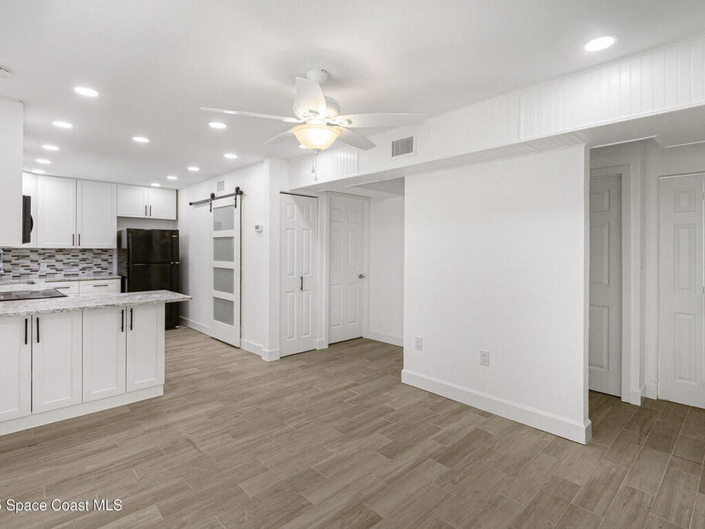 2364 Pineapple Avenue, Melbourne, FL 32935