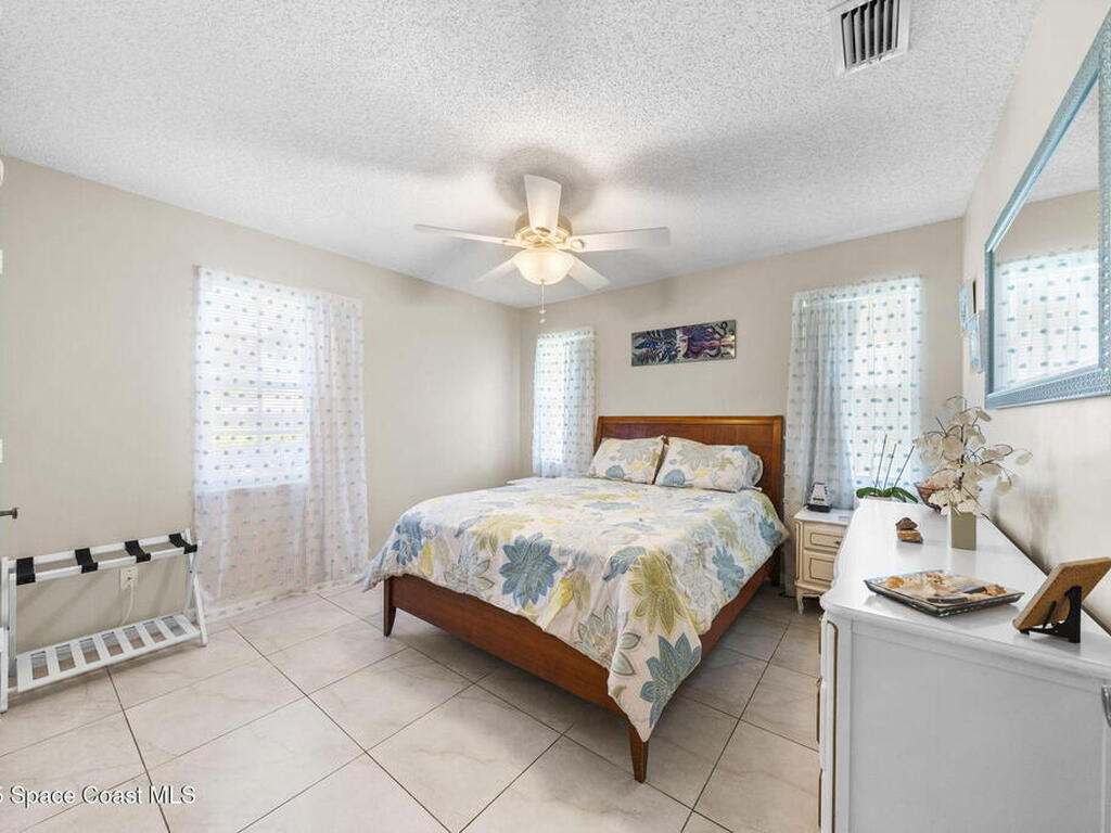 117 N 19th Circle, Vero Beach, FL 32962