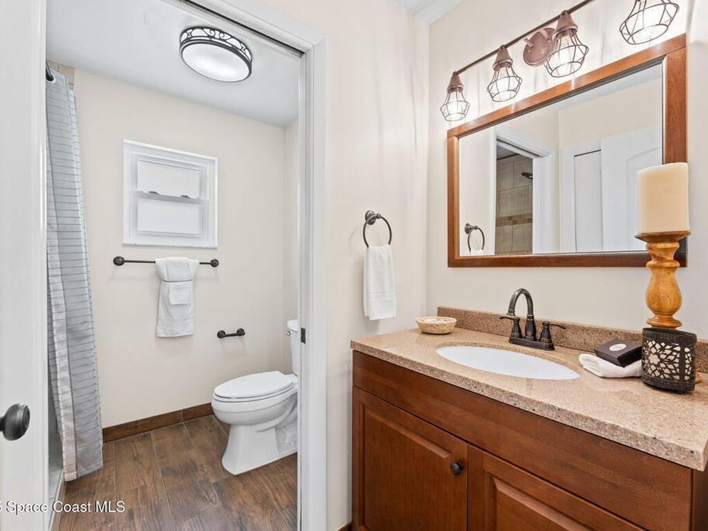 2175 Lacourt Lane, Malabar, FL 32950