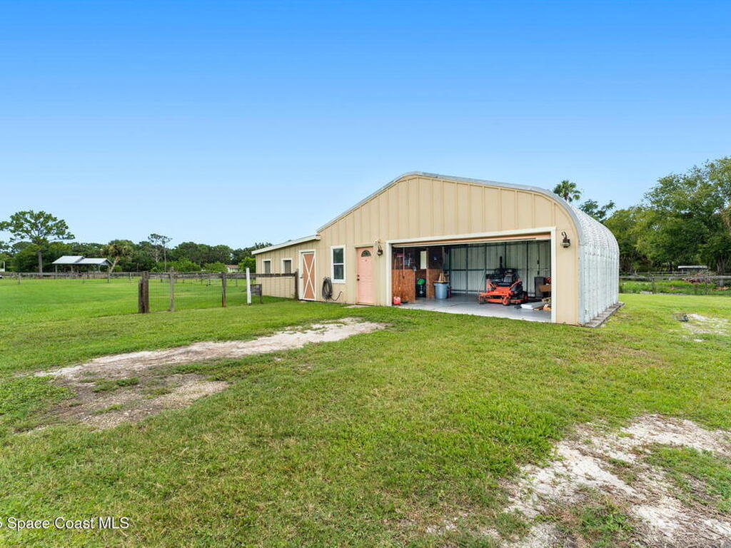 2175 Lacourt Lane, Malabar, FL 32950