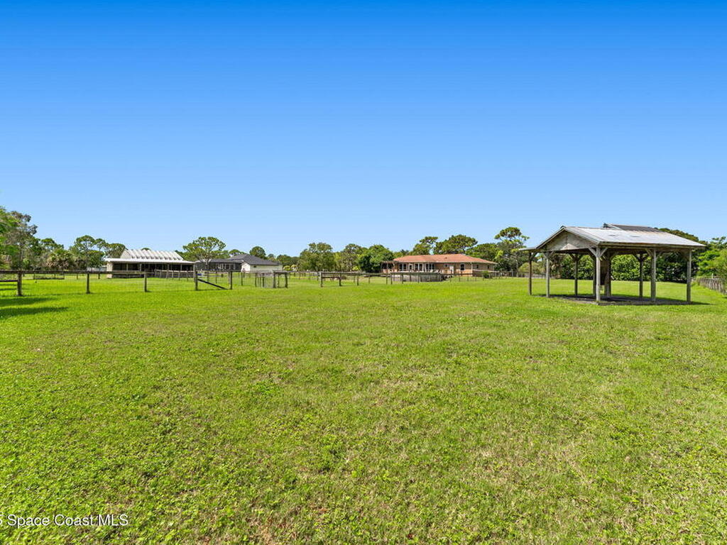 2175 Lacourt Lane, Malabar, FL 32950