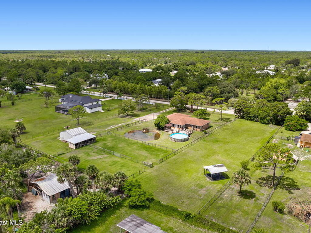 2175 Lacourt Lane, Malabar, FL 32950