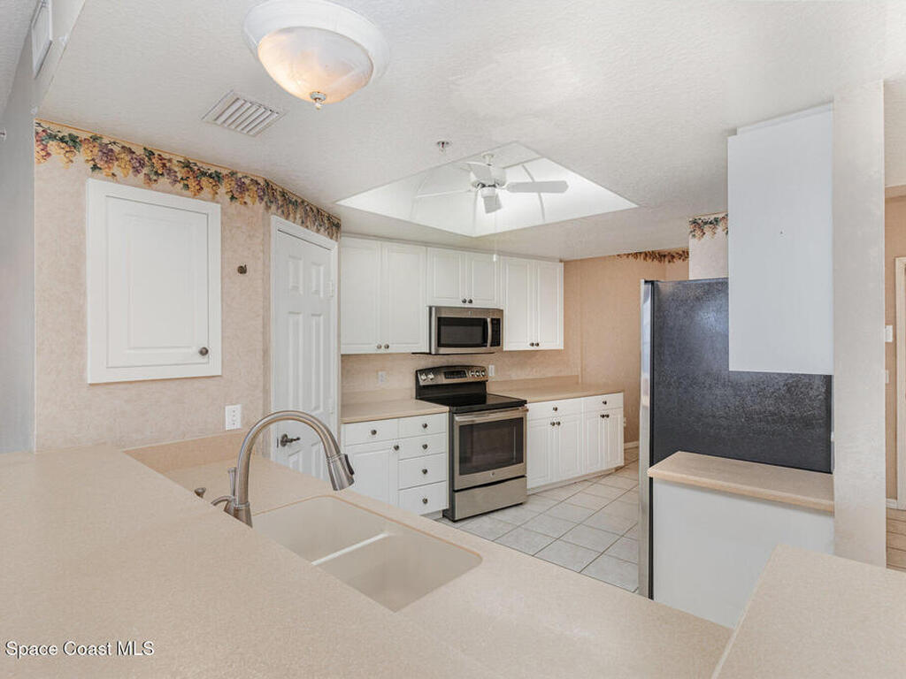 104 Riverside Drive, Cocoa, FL 32922