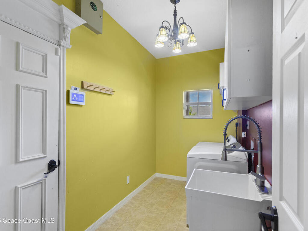 1870 Parrsboro Street, Palm Bay, FL 32907