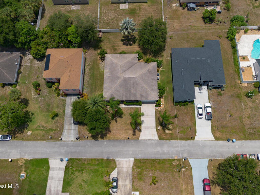 1870 Parrsboro Street, Palm Bay, FL 32907