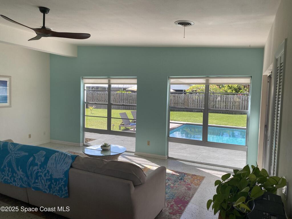 403 21st Place, Vero Beach, FL 32962