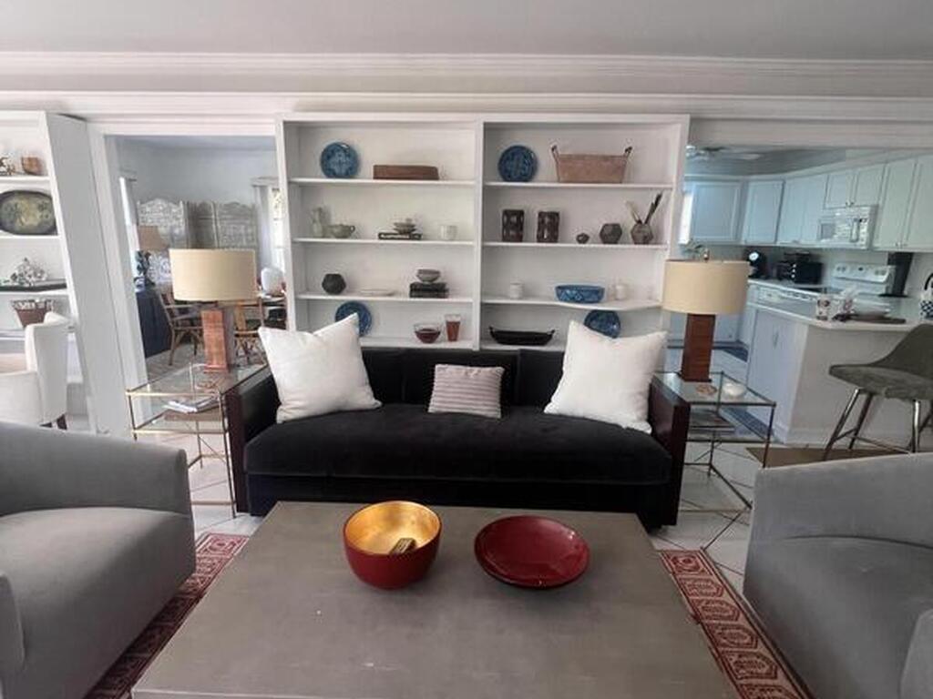 3735 Eagle Drive, Vero Beach, FL 32963