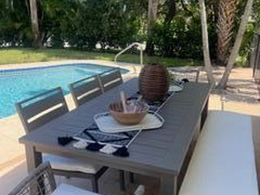 3735 Eagle Drive, Vero Beach, FL 32963