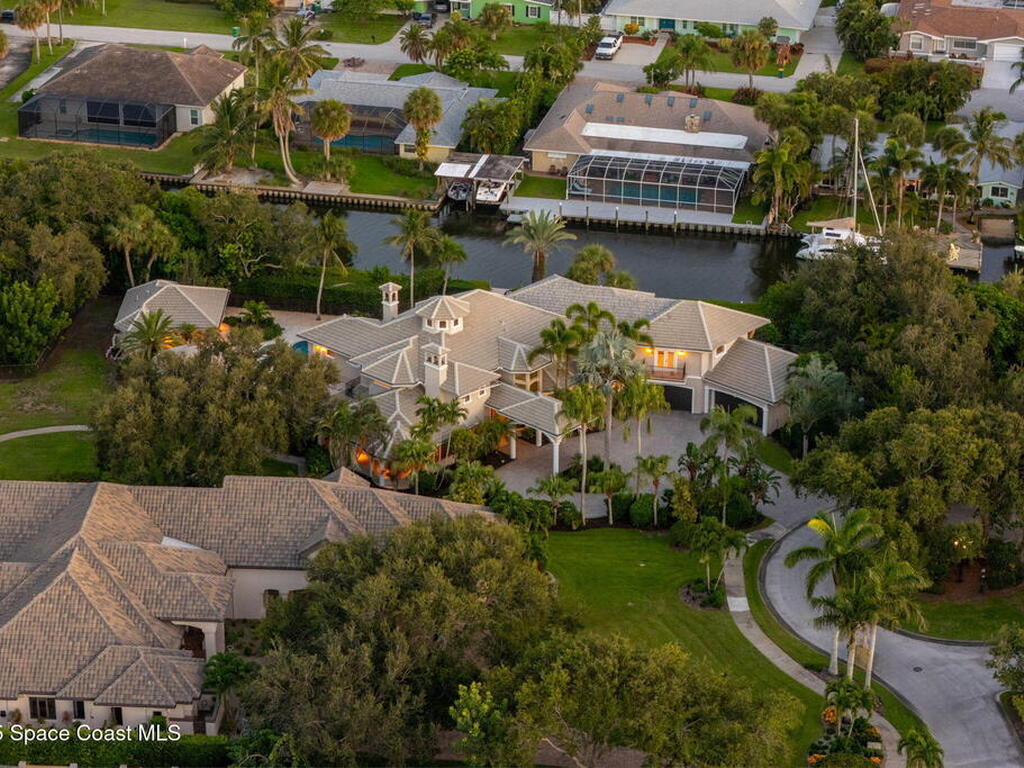 154 Lansing Island Drive, Indian Harbour Beach, FL 32937