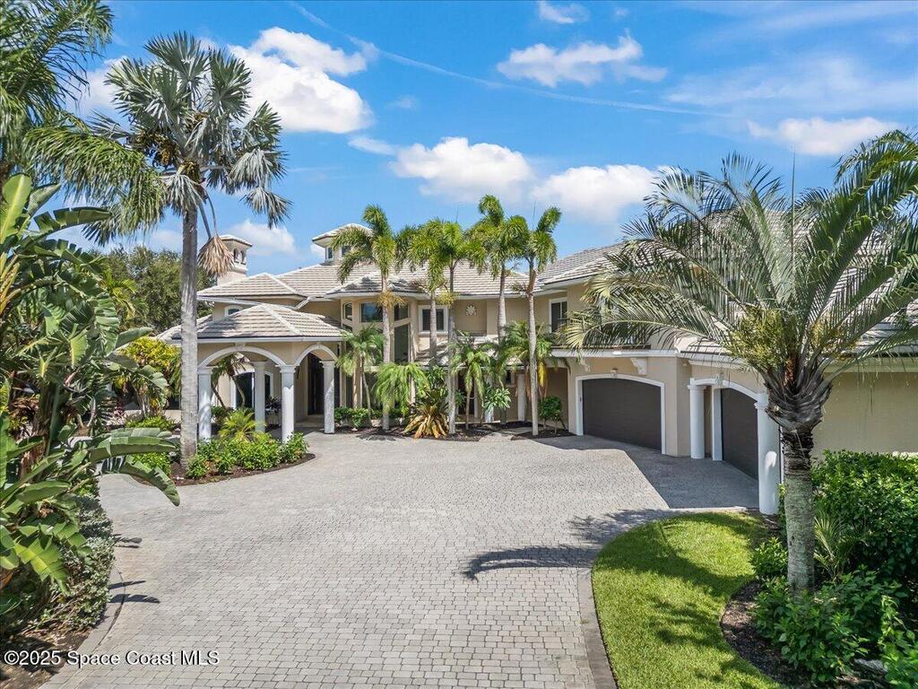 154 Lansing Island Drive, Indian Harbour Beach, FL 32937