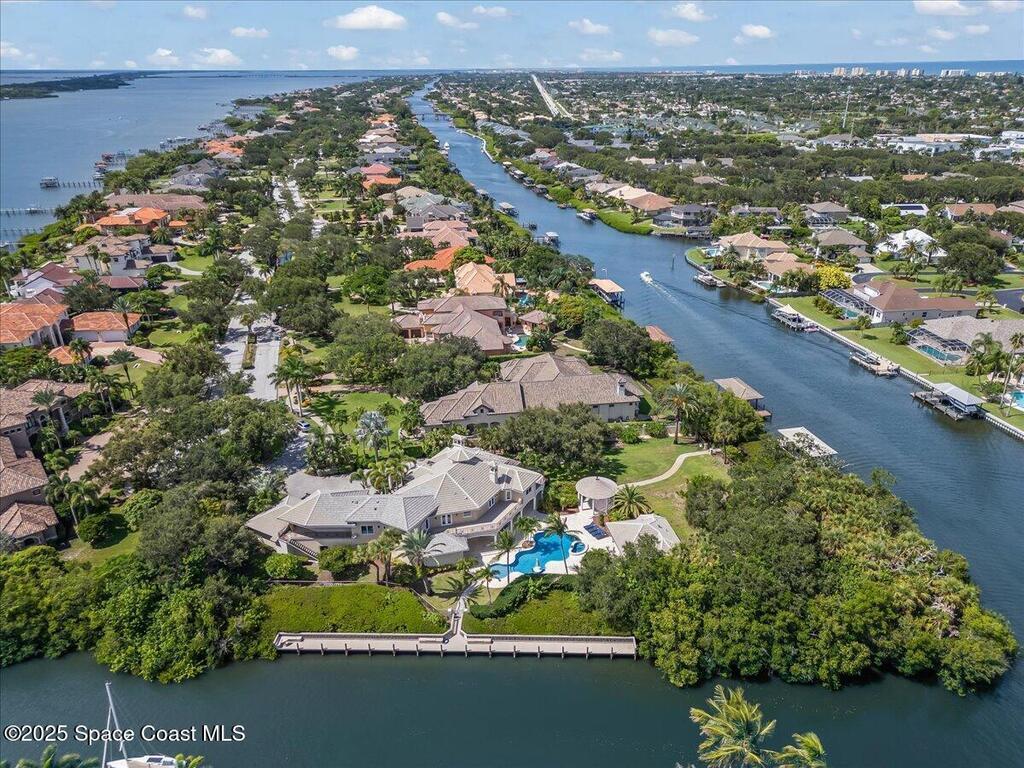 154 Lansing Island Drive, Indian Harbour Beach, FL 32937