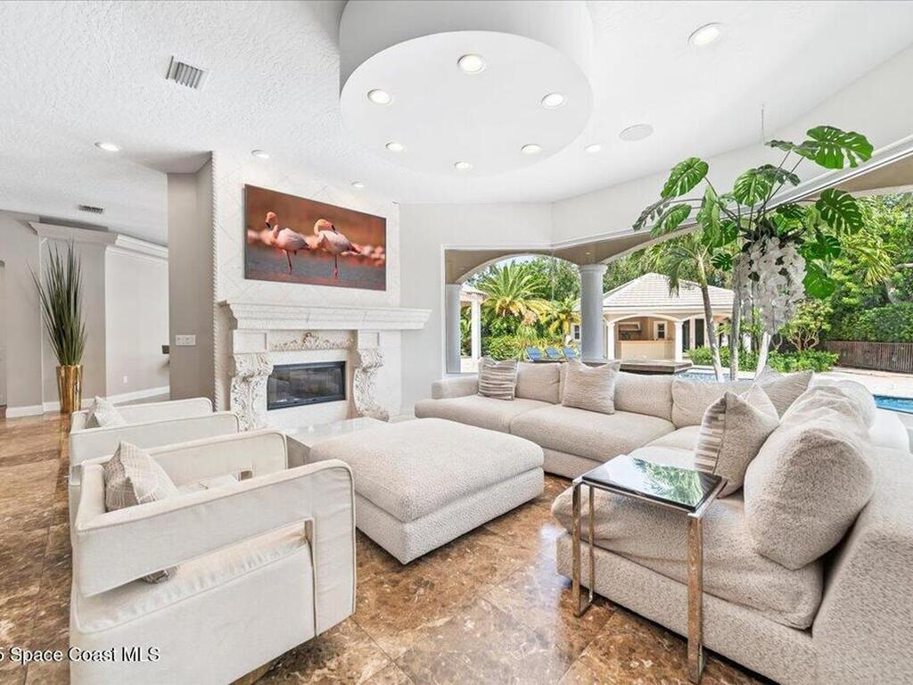 154 Lansing Island Drive, Indian Harbour Beach, FL 32937