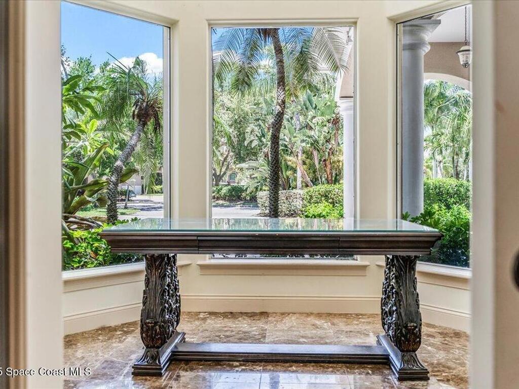 154 Lansing Island Drive, Indian Harbour Beach, FL 32937