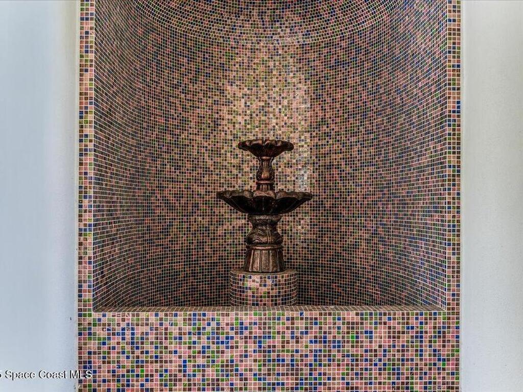 154 Lansing Island Drive, Indian Harbour Beach, FL 32937