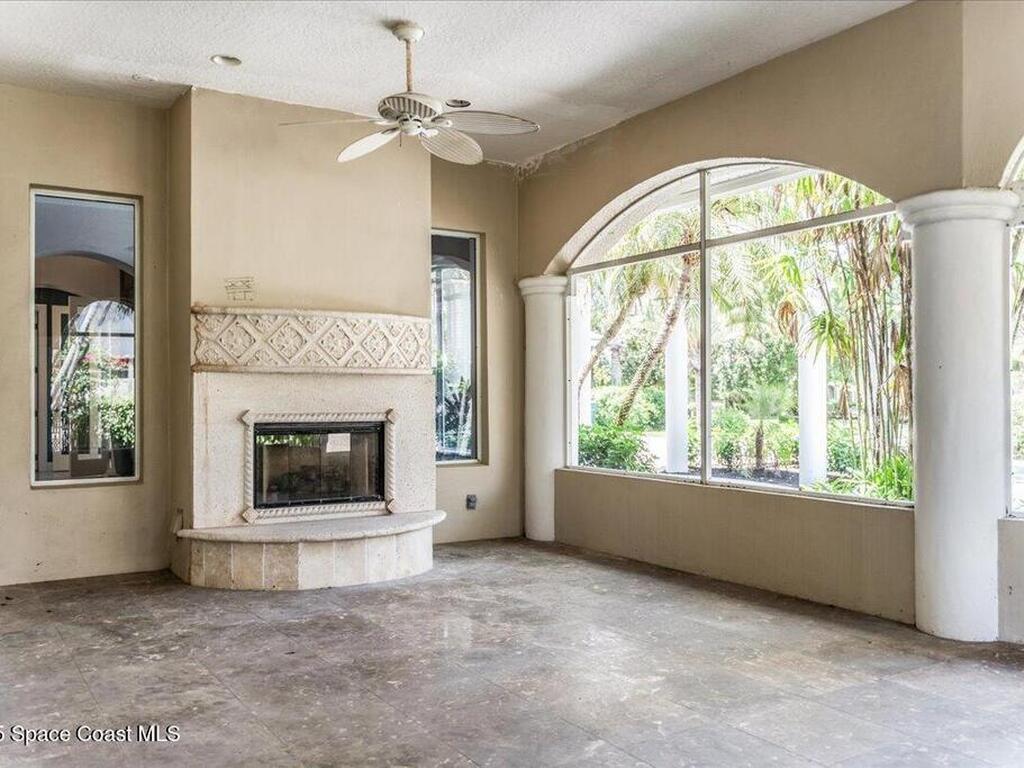 154 Lansing Island Drive, Indian Harbour Beach, FL 32937