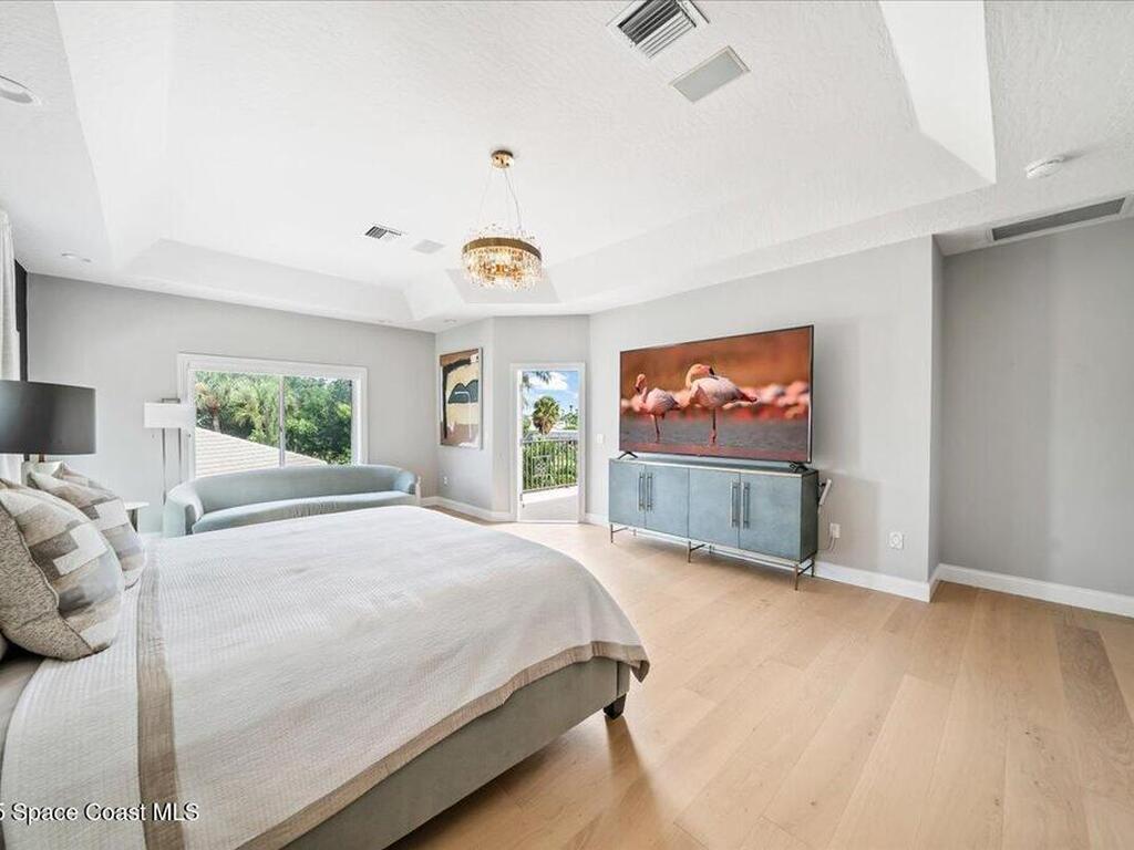 154 Lansing Island Drive, Indian Harbour Beach, FL 32937