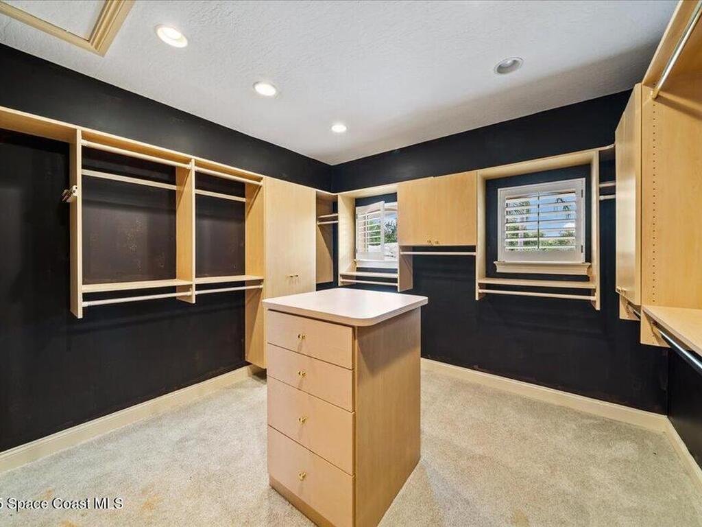 154 Lansing Island Drive, Indian Harbour Beach, FL 32937