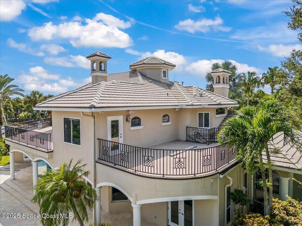 154 Lansing Island Drive, Indian Harbour Beach, FL 32937