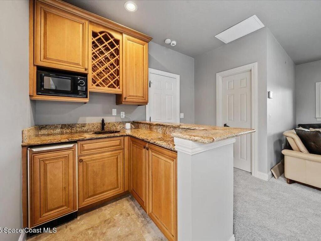 154 Lansing Island Drive, Indian Harbour Beach, FL 32937