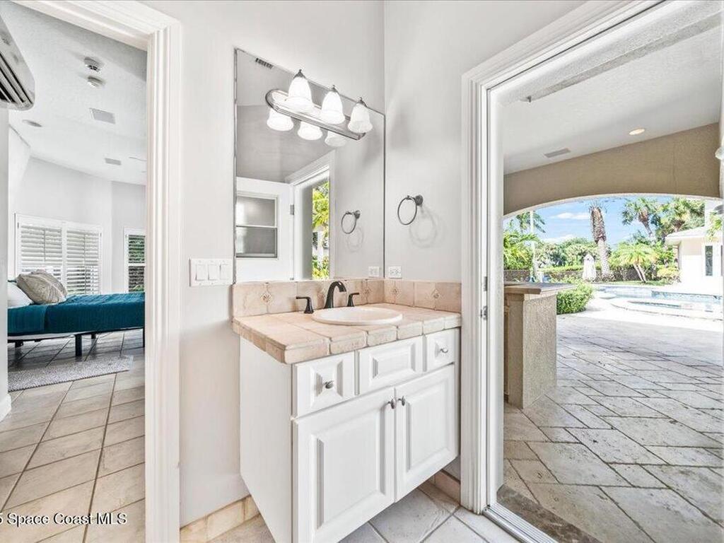 154 Lansing Island Drive, Indian Harbour Beach, FL 32937