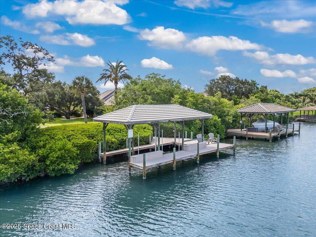 154 Lansing Island Drive, Indian Harbour Beach, FL 32937