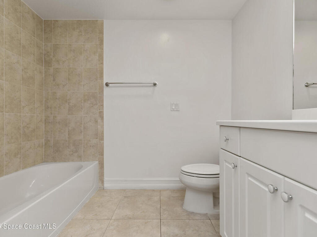 7 Indian River Avenue, Titusville, FL 32796