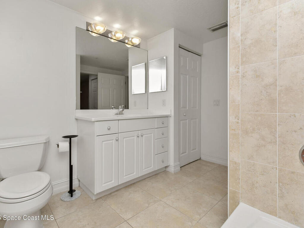 7 Indian River Avenue, Titusville, FL 32796