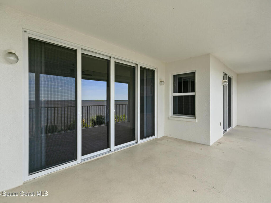 7 Indian River Avenue, Titusville, FL 32796