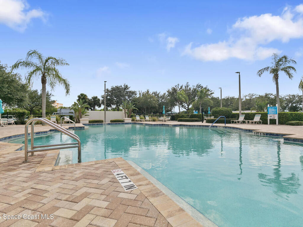 7 Indian River Avenue, Titusville, FL 32796