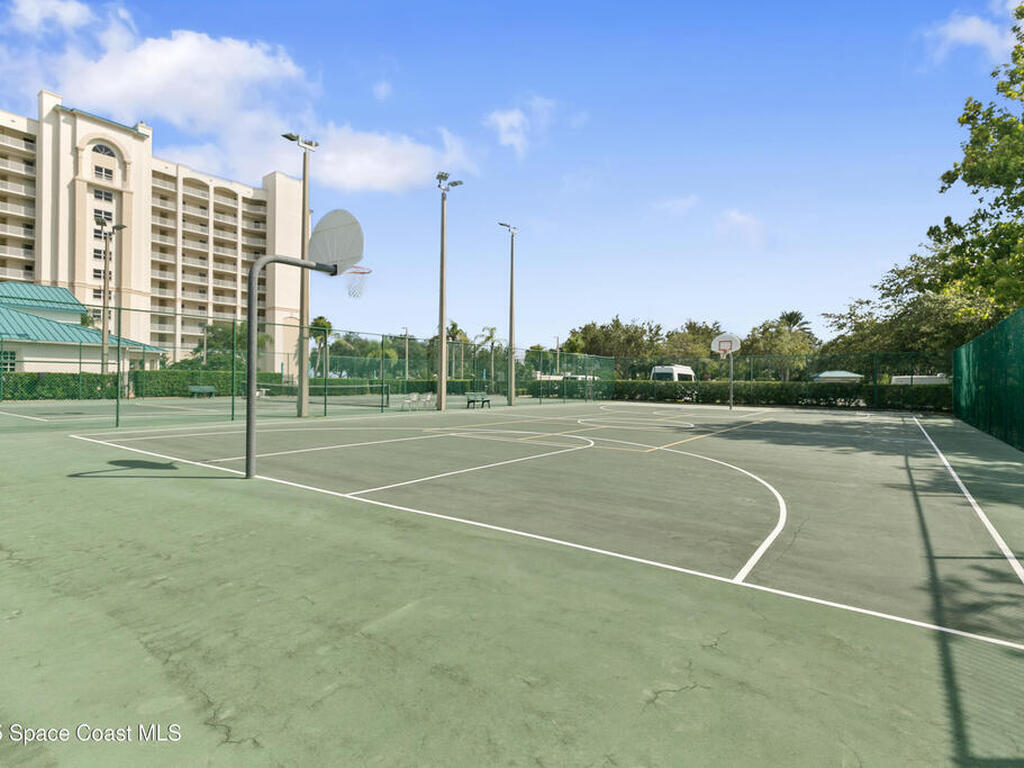 7 Indian River Avenue, Titusville, FL 32796