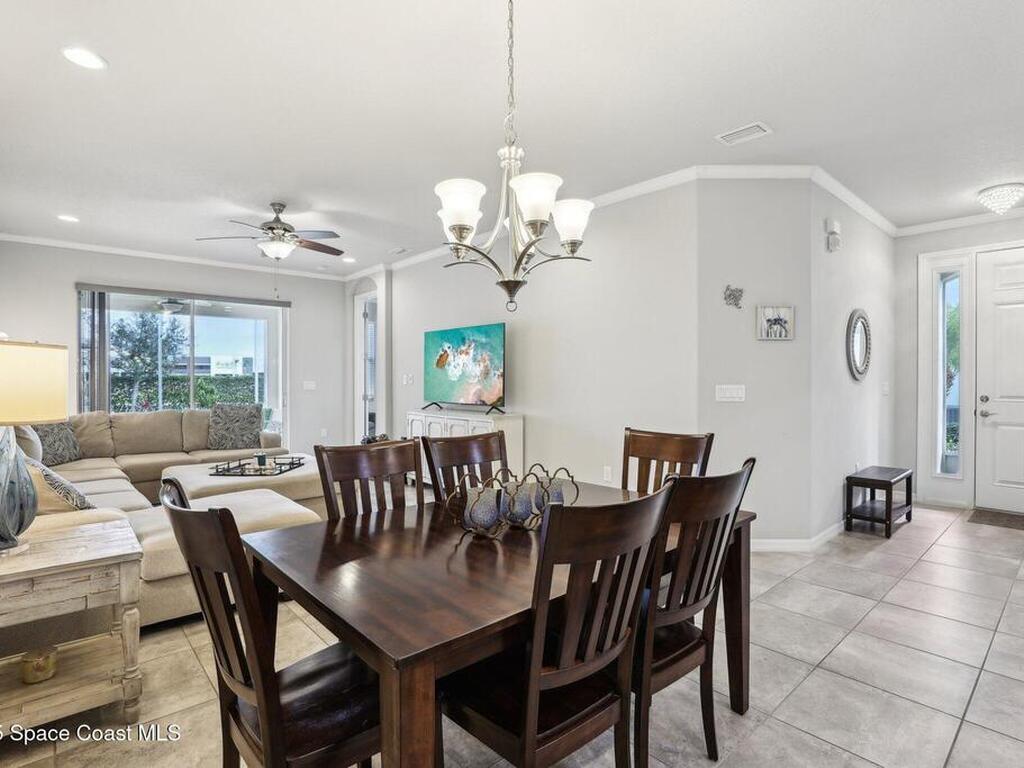 7823 Loren Cove Drive, Melbourne, FL 32940