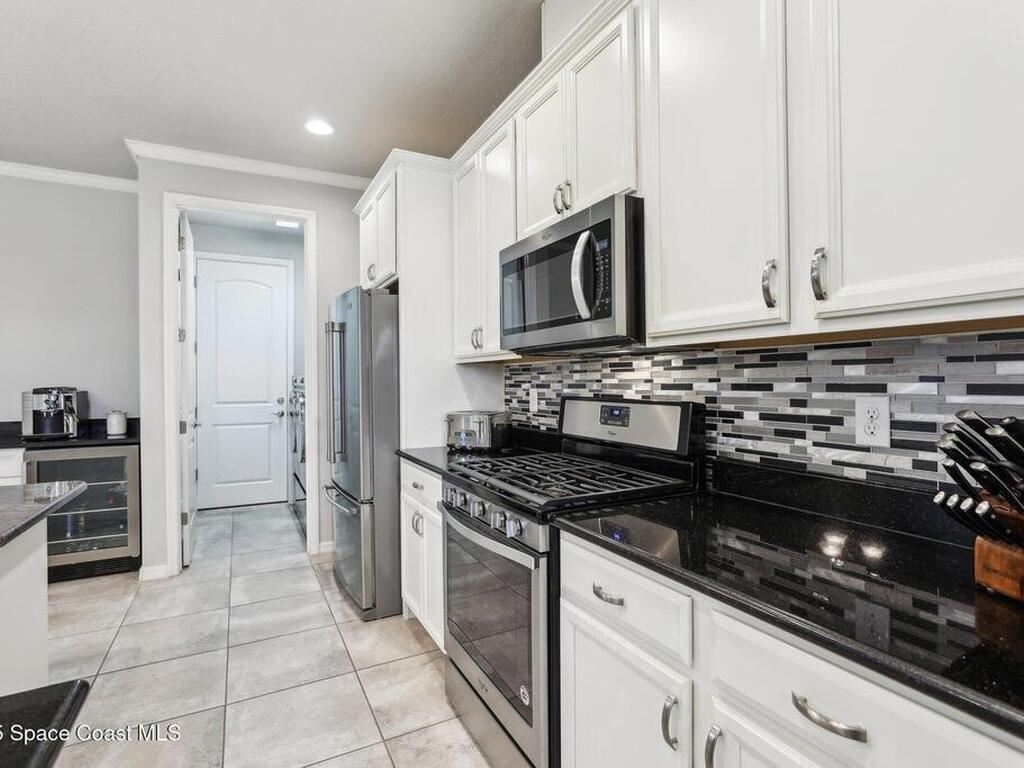 7823 Loren Cove Drive, Melbourne, FL 32940