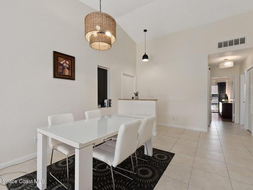 3212 S Lakeview Circle, Fort Pierce, FL 34949