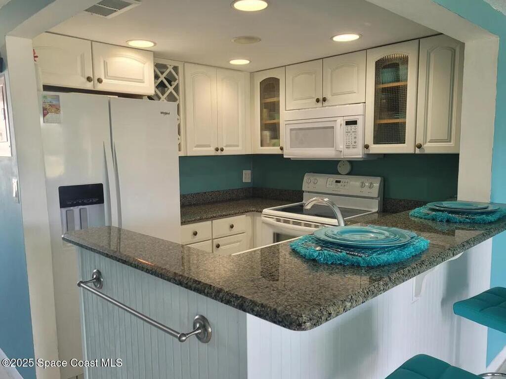 171 N Atlantic Avenue, Cocoa Beach, FL 32931