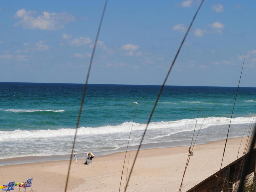 1095 Highway A1a, Indialantic, FL 32903