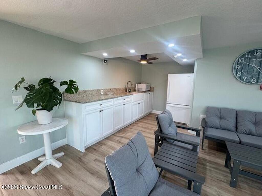 1095 Highway A1a, Indialantic, FL 32903